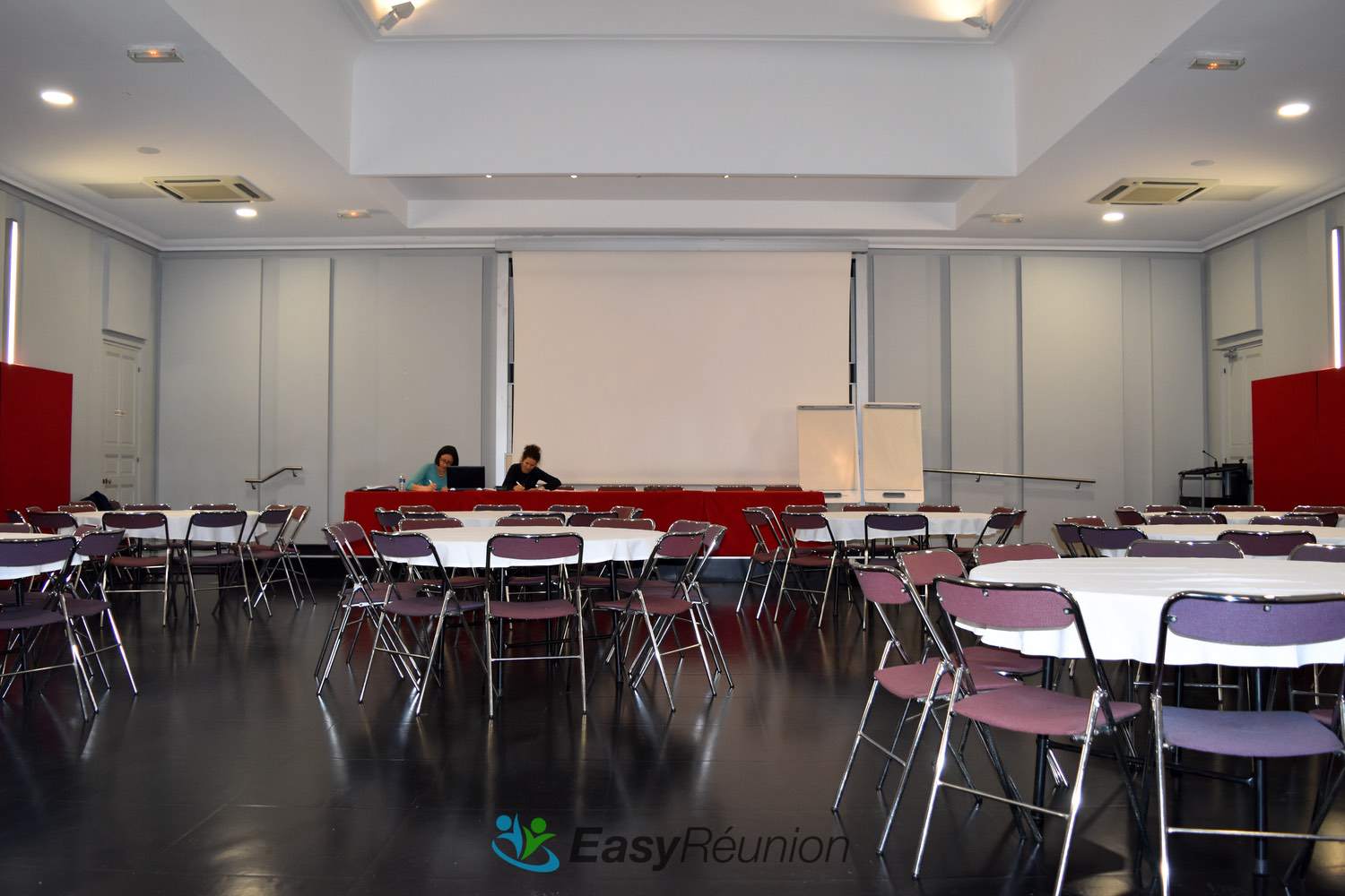 La grande salle "Léon Bourgeois"-11