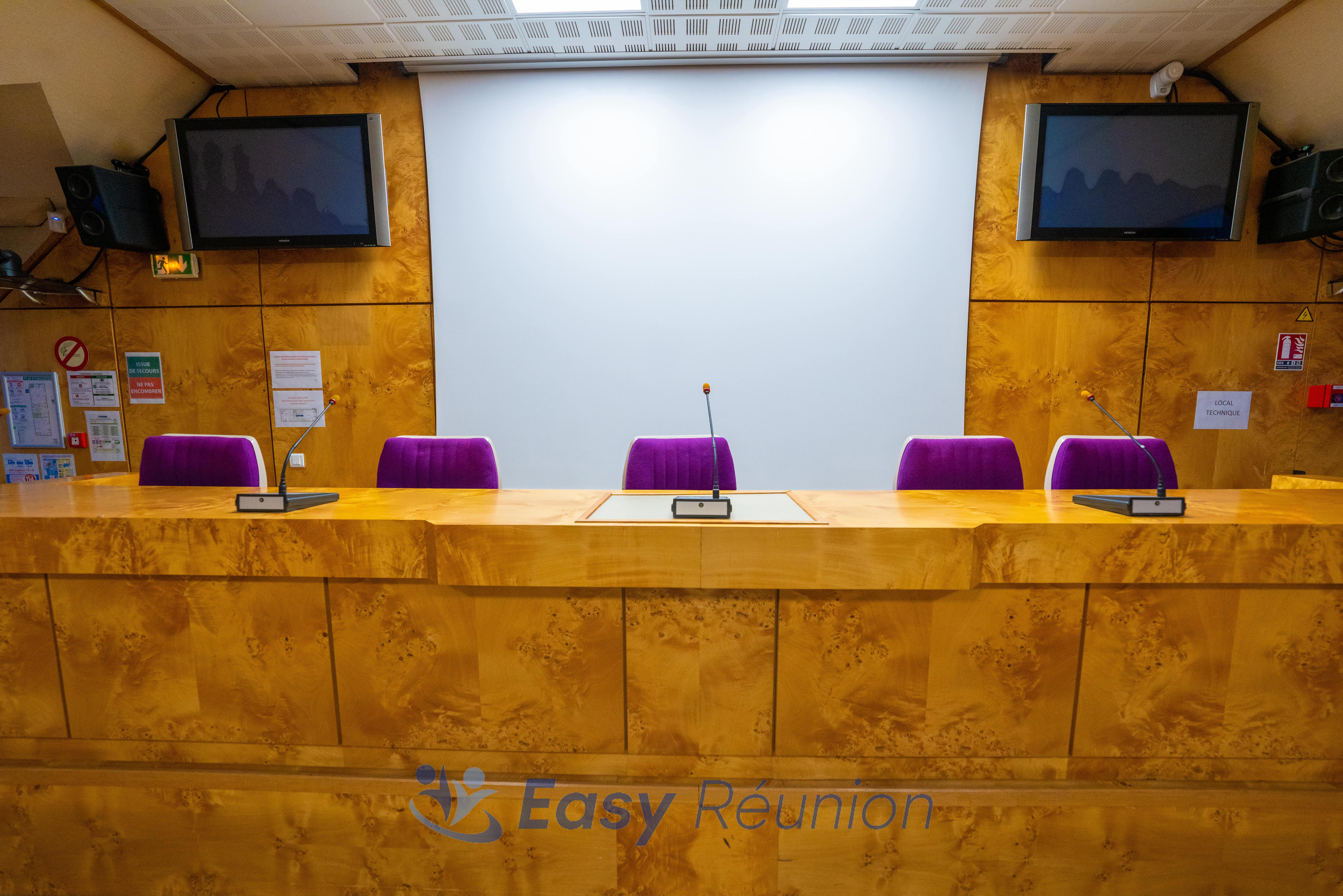 Auditorium espace du Barry-4